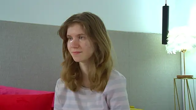 MilaMaelis online show from March 28, 6:25 am