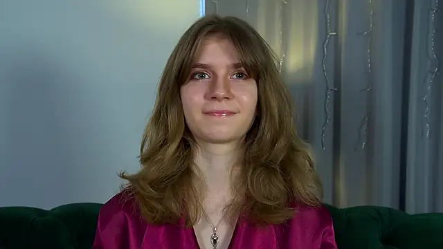 MilaMaelis online show from April 11, 7:45 am