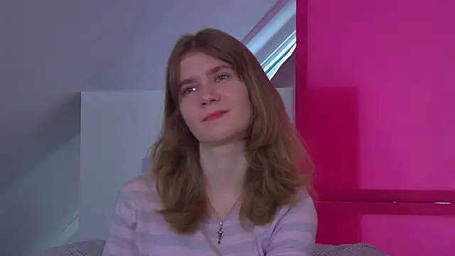 MilaMaelis online show from April 15, 6:19 am