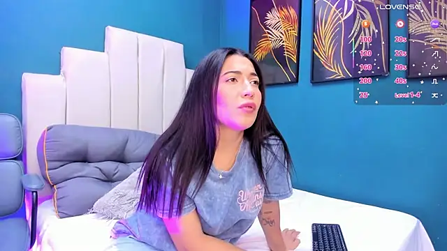 Adrienne   online show from March 18, 8:43 pm