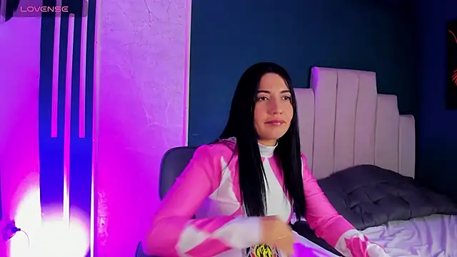 Adrienne   online show from April 16, 9:04 pm