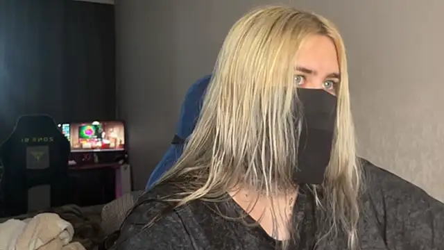 UnaXyling online show from February 10, 6:34 am