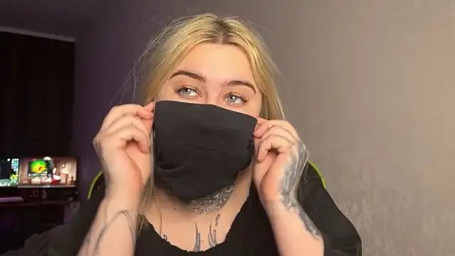 UnaXyling online show from February 8, 10:02 am