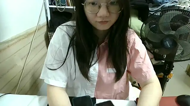 xiaoxiaowan11 online show from March 29, 12:51 pm