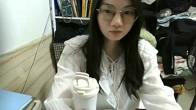 xiaoxiaowan11 online show from April 1, 12:06 pm