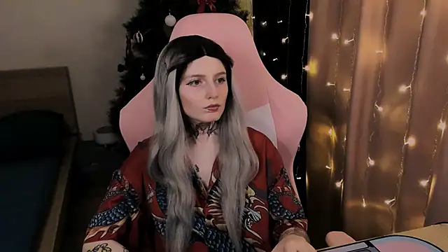 Snapshot of Onyxix chatting on February 3, 6:24 pm Onyxix online show from February 3, 6:24 pm