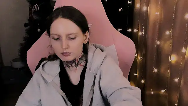 Snapshot of Onyxix chatting on February 21, 8:33 pm Onyxix online show from February 21, 8:33 pm