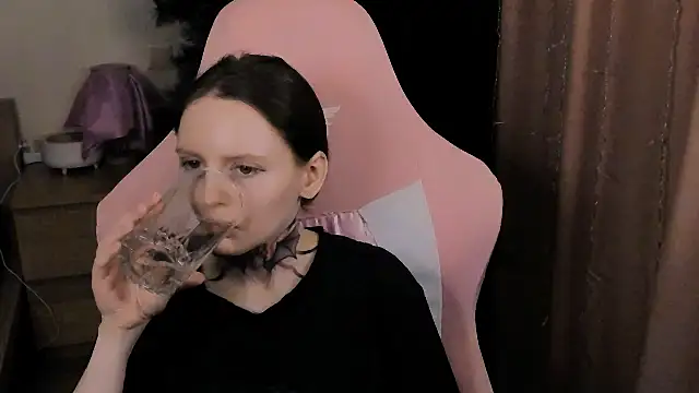 Snapshot of Onyxix chatting on February 28, 6:40 pm Onyxix online show from February 28, 6:40 pm