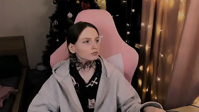 Snapshot of Onyxix chatting on February 8, 5:54 pm Onyxix online show from February 8, 5:54 pm