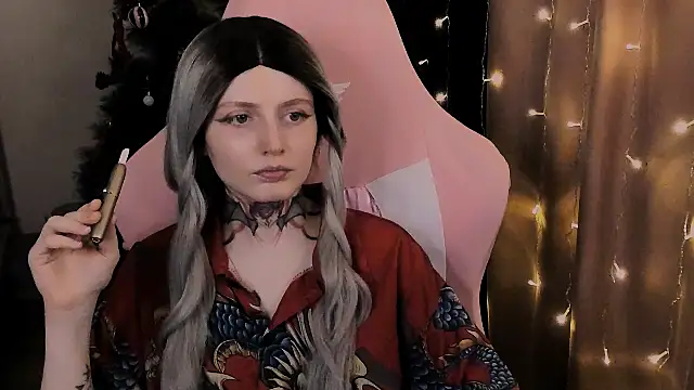 Snapshot of Onyxix chatting on February 4, 7:53 pm Onyxix online show from February 4, 7:53 pm