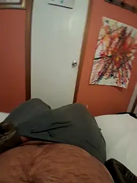 Snapshot of bojo69 chatting on February 23, 6:52 pm bojo69 online show from February 23, 6:52 pm