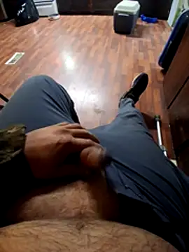 Snapshot of bojo69 chatting on February 7, 9:39 am bojo69 online show from February 7, 9:39 am