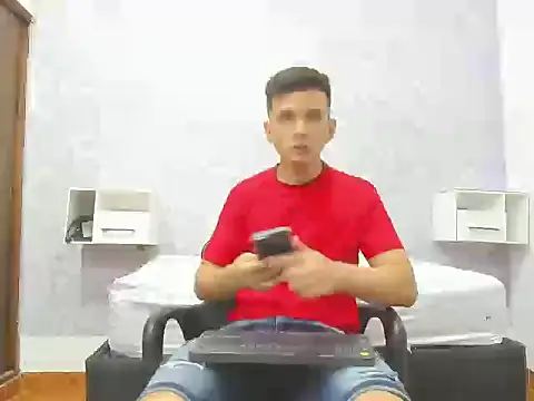 GoldenBoyM online show from May 10, 3:32 am
