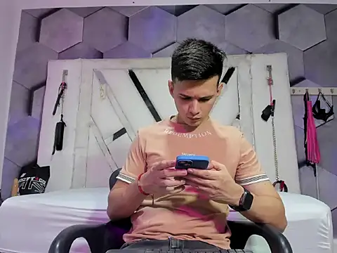 GoldenBoyM online show from May 28, 3:58 am