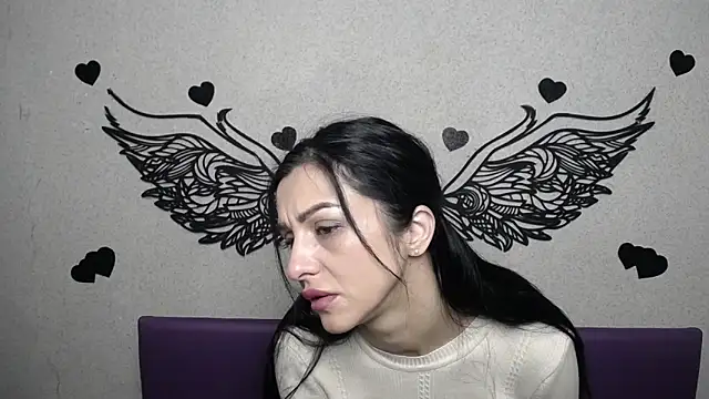 EvaClarkk online show from April 7, 5:09 am