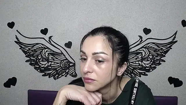 EvaClarkk online show from April 3, 5:14 am