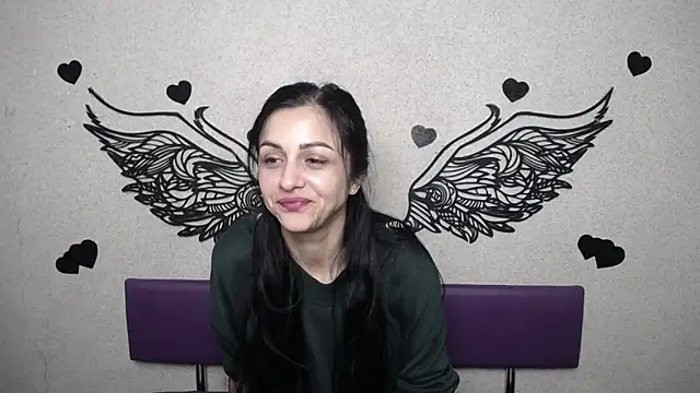 EvaClarkk online show from April 4, 5:25 am