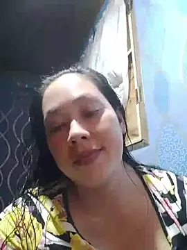 Snapshot of May_Bombs chatting on July 1, 4:02 am May Bombs online show from July 1, 4:02 am