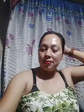 Snapshot of May_Bombs chatting on March 1, 8:20 pm May Bombs online show from March 1, 8:20 pm