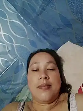 May Bombs online show from April 1, 12:06 pm