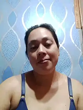 May Bombs online show from April 13, 9:41 pm