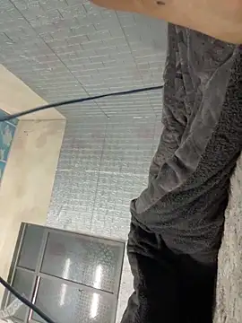 Miu Xinh online show from March 10, 4:33 pm