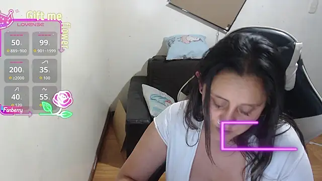 MeliisaRobers online show from March 3, 11:45 pm