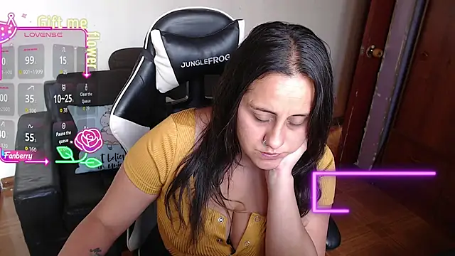 MeliisaRobers online show from March 21, 8:13 pm