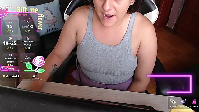 MeliisaRobers online show from April 2, 10:16 pm