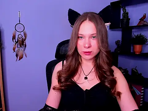 LanaLovely online show from March 19, 7:30 am