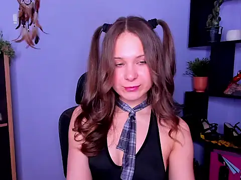 LanaLovely online show from March 12, 7:45 am