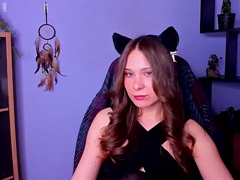 LanaLovely online show from March 20, 7:31 am