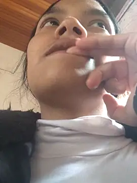 Snapshot of Julieta_Parker chatting on February 16, 7:34 pm Julieta Parker online show from February 16, 7:34 pm