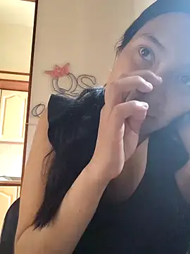 Snapshot of Julieta_Parker chatting on February 13, 3:12 pm Julieta Parker online show from February 13, 3:12 pm