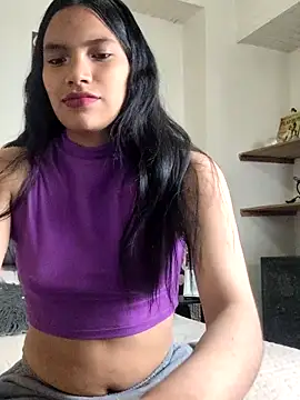 Snapshot of Julieta_Parker chatting on February 25, 5:02 pm Julieta Parker online show from February 25, 5:02 pm