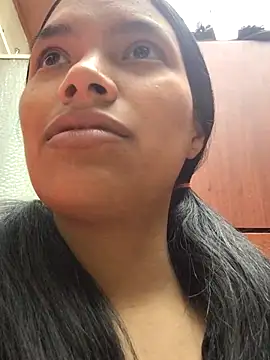 Snapshot of Julieta_Parker chatting on February 23, 6:30 pm Julieta Parker online show from February 23, 6:30 pm