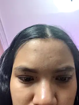 Snapshot of Julieta_Parker chatting on February 6, 12:23 pm Julieta Parker online show from February 6, 12:23 pm