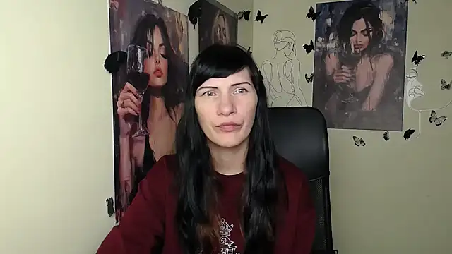 Snapshot of Rosalinda_ro chatting on May 13, 6:04 pm Rosalinda ro online show from May 13, 6:04 pm