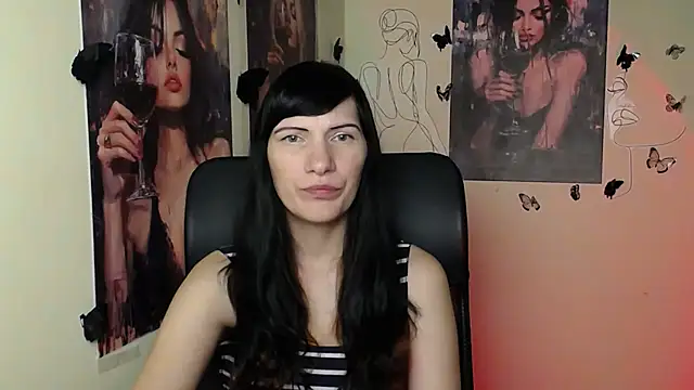 Snapshot of Rosalinda_ro chatting on May 14, 6:49 pm Rosalinda ro online show from May 14, 6:49 pm