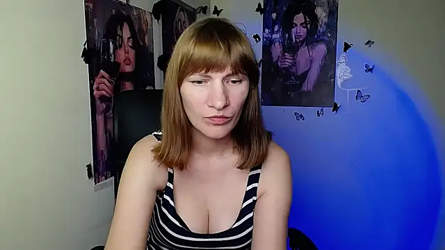 Snapshot of Rosalinda_ro chatting on June 3, 6:12 pm Rosalinda ro online show from June 3, 6:12 pm