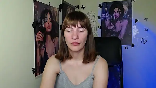 Snapshot of Rosalinda_ro chatting on May 30, 6:53 am Rosalinda ro online show from May 30, 6:53 am