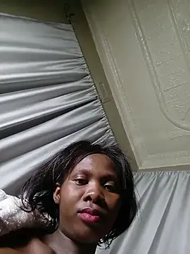 PussyFarrie online show from June 9, 10:44 pm