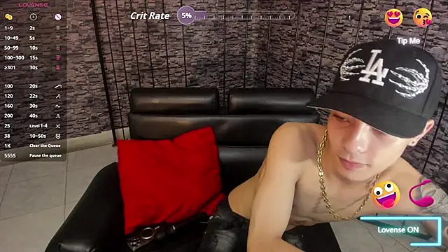Snapshot of Dereck_Boy_ chatting on May 19, 4:41 am Dereck Boy online show from May 19, 4:41 am