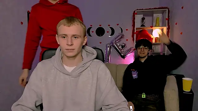 Snapshot of martin_neil chatting on February 15, 8:08 pm martin neil online show from February 15, 8:08 pm