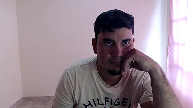 dannamomcerratt online show from February 21, 8:22 pm