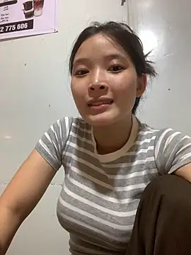 Snapshot of Suzu_xx01 chatting on June 9, 4:30 pm Suzu xx01 online show from June 9, 4:30 pm