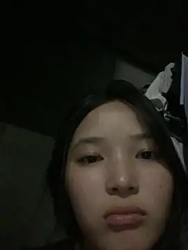 Snapshot of Suzu_xx01 chatting on June 1, 4:39 pm Suzu xx01 online show from June 1, 4:39 pm