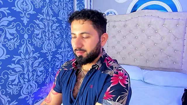 Snapshot of bear_mao_ chatting on February 13, 11:32 am bear mao online show from February 13, 11:32 am