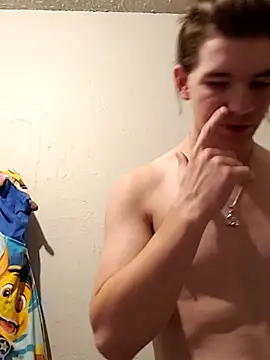 Snapshot of Horus1922 chatting on February 20, 2:19 pm Horus1922 online show from February 20, 2:19 pm