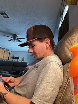 Snapshot of Horus1922 chatting on March 2, 5:09 pm Horus1922 online show from March 2, 5:09 pm